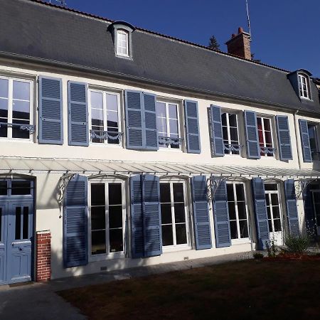Les Pierres Bleues Hotell Bar-sur-Aube Eksteriør bilde